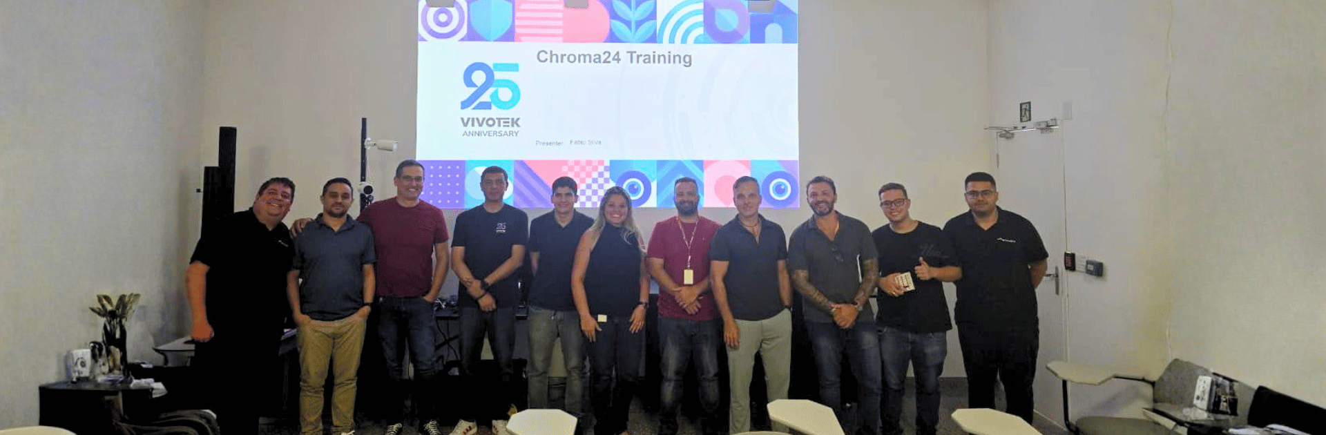 Faça um treinamento com a equipe Telcabos!